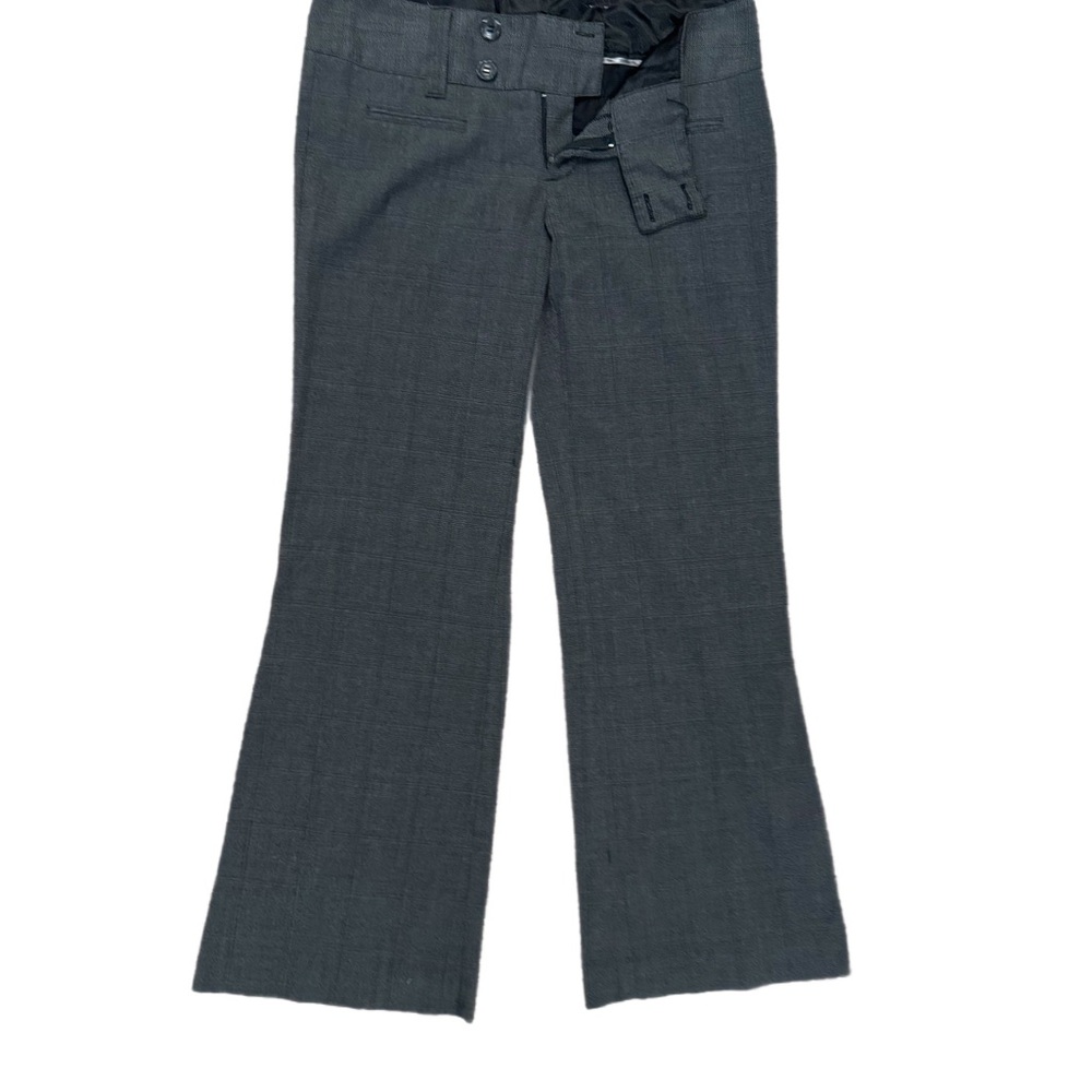 Chic Grey Flared Trousers